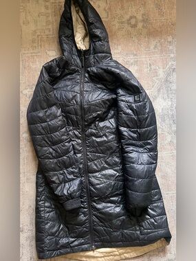Lole Reversible Long Puffer Coat - Black & Gold - Small